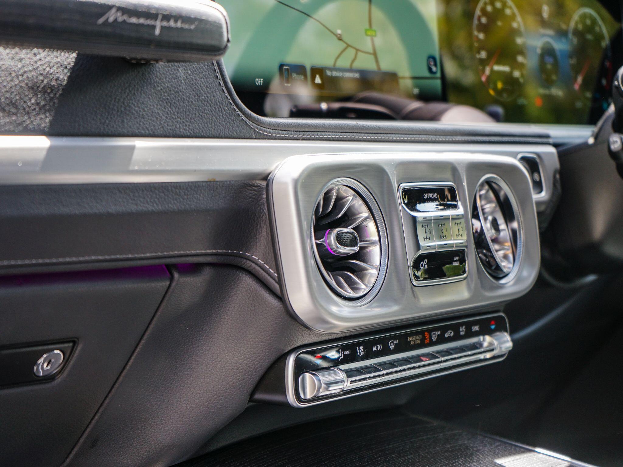 Mercedes-Benz G Class 4.0 G63 V8 BiTurbo MHEV AMG SpdS+9GT 4WD Euro 6 (s/s) 5dr — photo 23