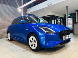 Suzuki Swift Photo 0