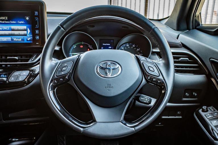 Used Toyota C-HR WN67LLZ 27