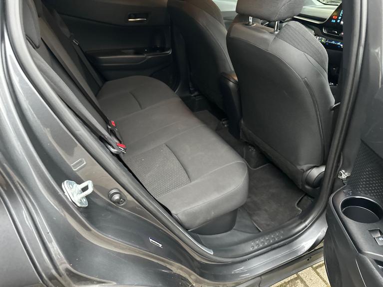 Used Toyota C-HR WU69HLO 11
