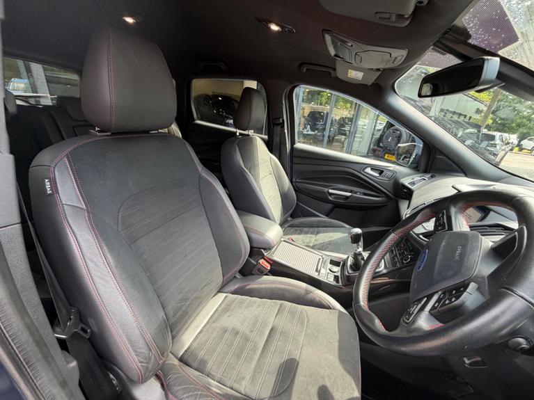 Used Ford Kuga WM68PFY 13