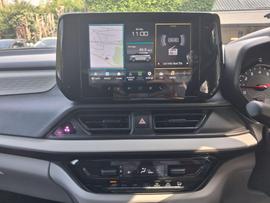 Suzuki Swift Photo 15