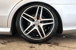 Mercedes-Benz E-CLASS Photo 7