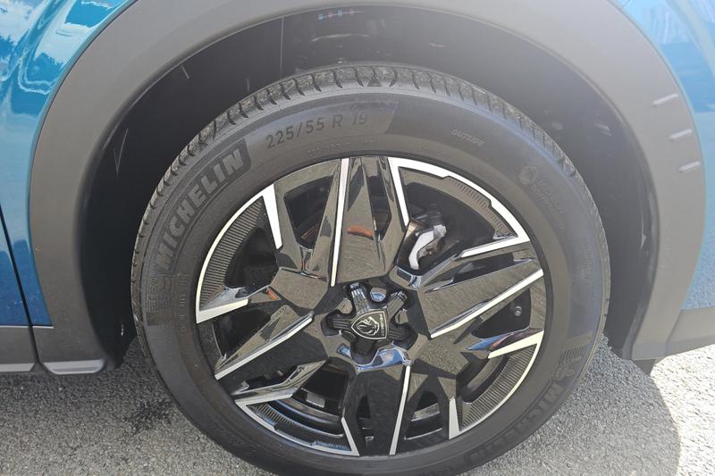 Used Peugeot 3008 NV24KJU 24