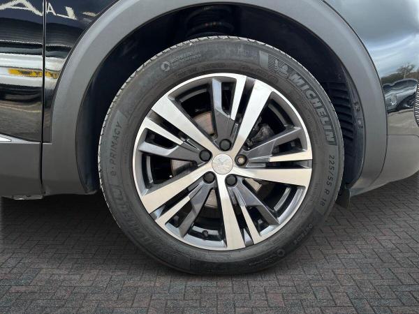 Peugeot 3008 Photo at-4a88b0d94f574f72bcafe46f7522f2c7.jpg