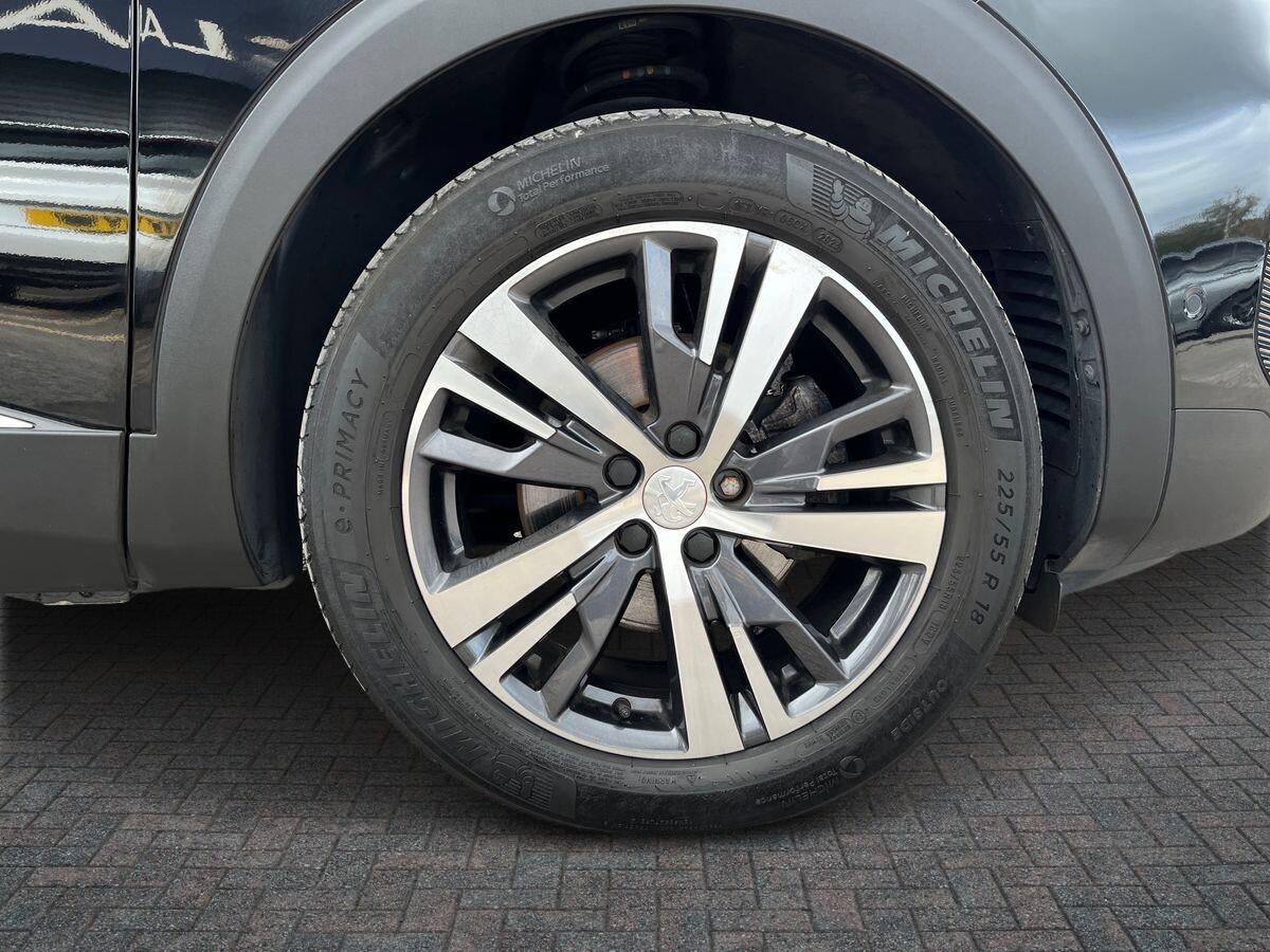 Peugeot 3008 Photo 8