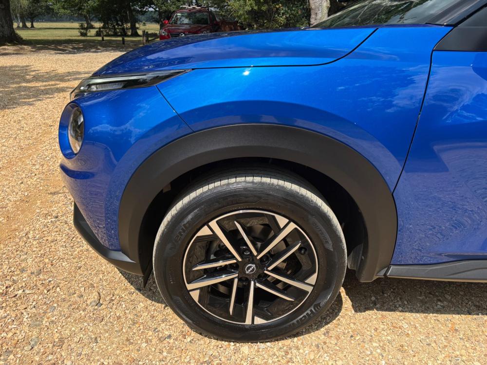 Nissan Juke Photo at-4ae7dac973e54dffa07a89e6387ab30f.jpg