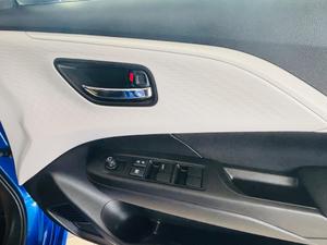 Suzuki Swift Photo 27