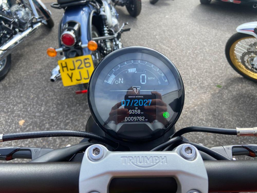 TRIUMPH Trident 660 Photo at-4b2111324a5442098d32a675e157e593.jpg