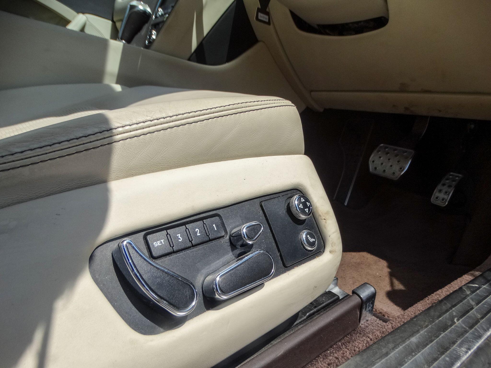 Bentley Continental 6.0 GT 2dr — photo 21