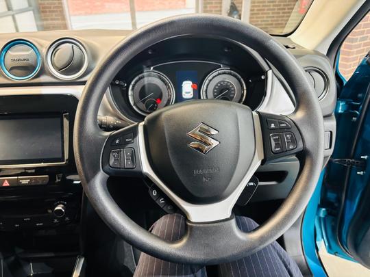 Suzuki Vitara Photo at-4b371ade2a7640deb529f119d1b65677.jpg