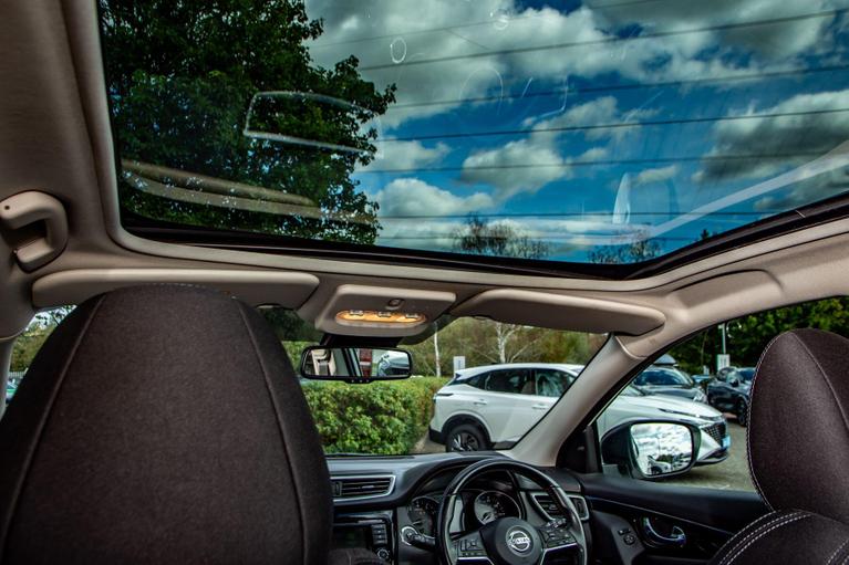 Used Nissan Qashqai SL69KHF 23