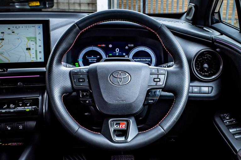 Used Toyota C-HR WO25TRV 28
