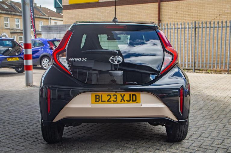 Used Toyota Aygo X BL23XJD 7