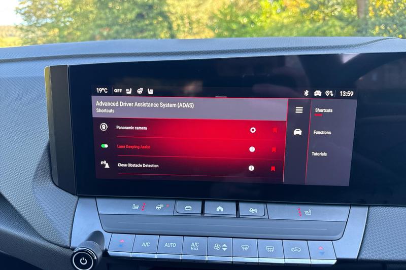 Used Vauxhall Astra BD74EZZ 44