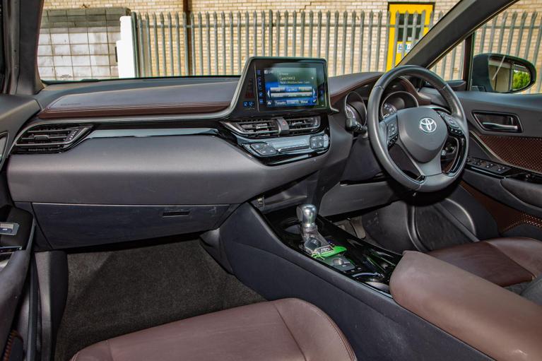 Used Toyota C-HR WN67LLZ 14