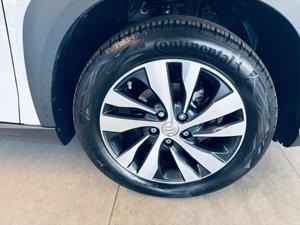Suzuki S-Cross Photo 11