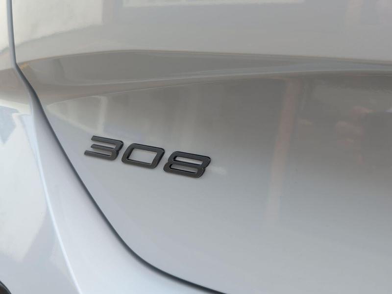 Used Peugeot 308 SW 202601058928729 37
