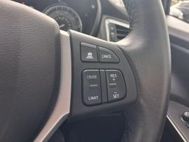 Suzuki S-Cross Photo 16