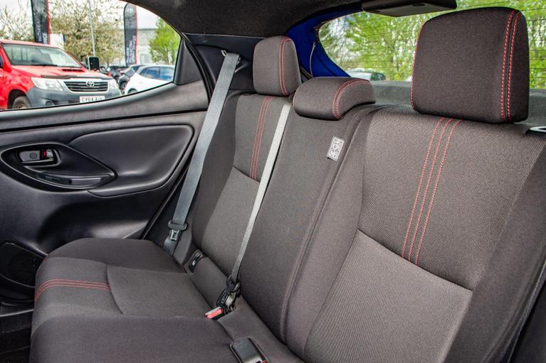 Used Toyota Yaris WU73OPO 7