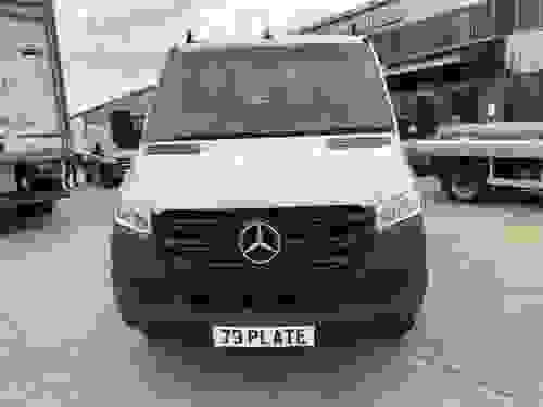 Mercedes-Benz Sprinter Photo at-4ce5296139704c8480eb72ae0f92a951.jpg