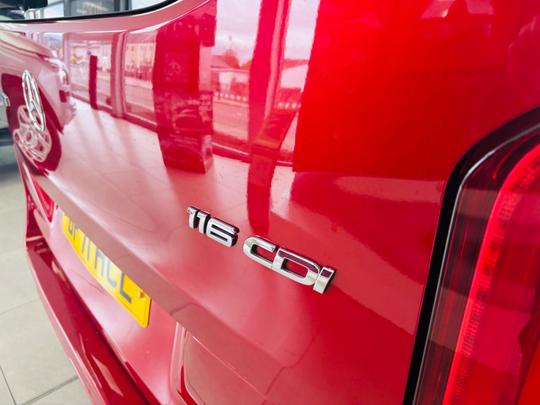 Mercedes-Benz Vito Photo at-4cf22fb4846f44f381591e78ac21a007.jpg