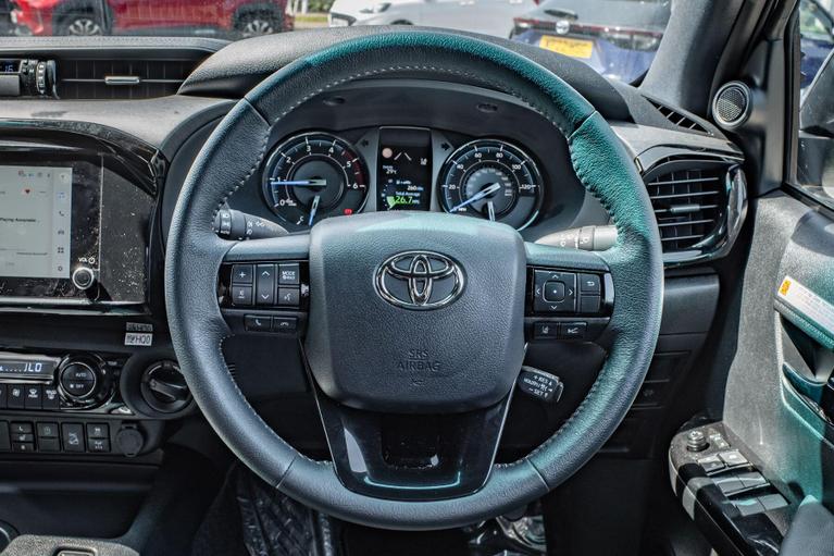 Used Toyota Hilux WR75XUW 13