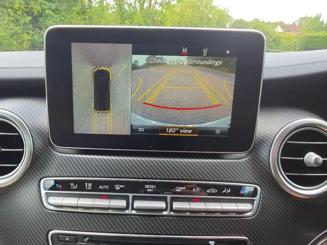 Mercedes-Benz V Class 2.2 V250d AMG Line G-Tronic+ Euro 6 (s/s) 5dr 8 Seat LWB — photo 21