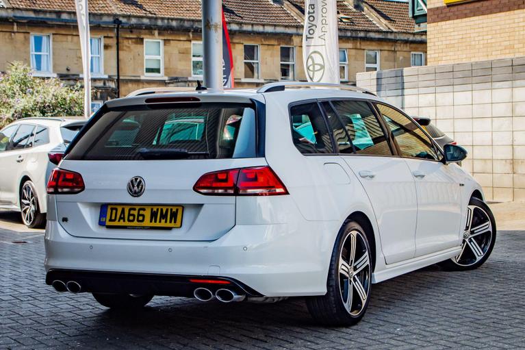 Used Volkswagen Golf DA66WMW 2