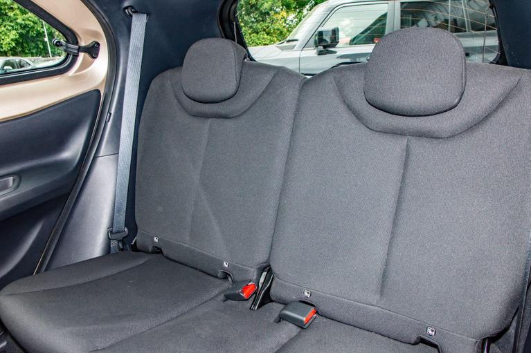 Used Toyota Aygo X YP24BLV 7
