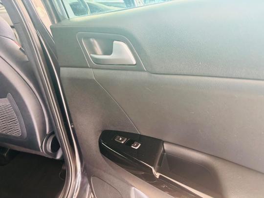 Kia Sportage Photo at-4d59a75c4c5c44b181d027bb72e88137.jpg
