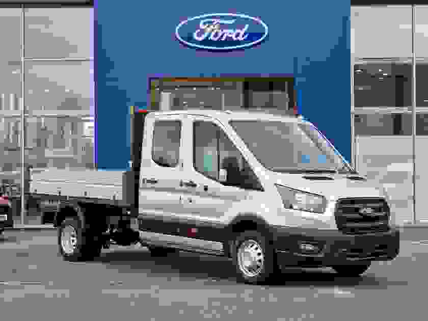 Ford Transit Photo at-4d61b7a6b2494f3bb18036f65b08a06a.jpg