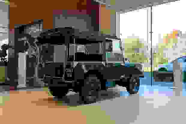 Land Rover Series I Photo at-4d787443c62245dc9b175a16f622f6f5.jpg