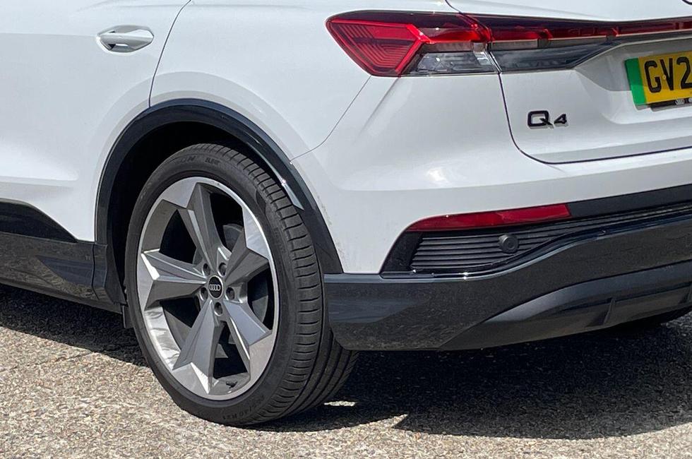 Audi Q4 Photo at-4d83300bdcf54f2386c7a65b91fe2d90.jpg