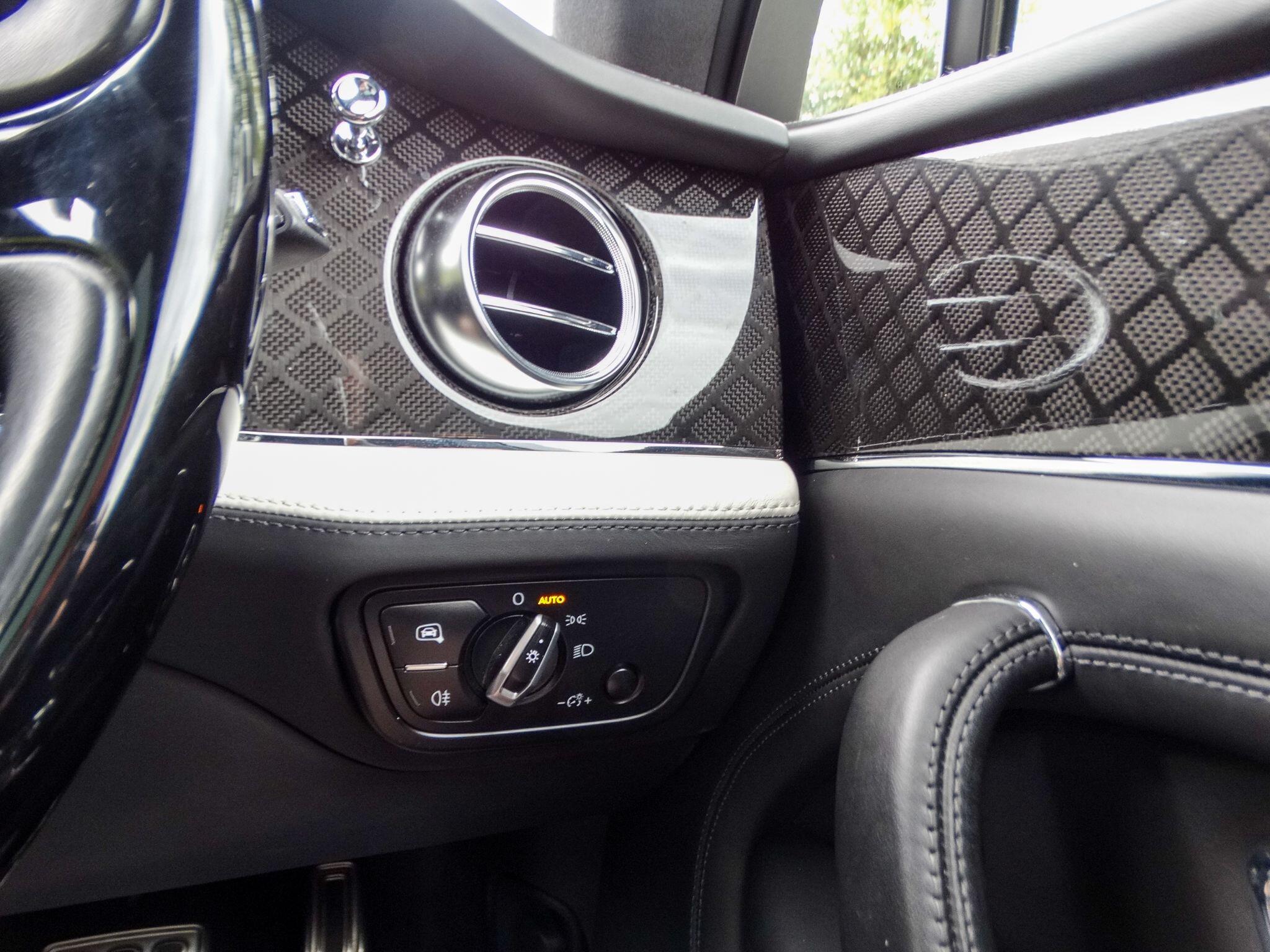 Bentley Bentayga 4.0 V8 Auto 4WD Euro 6 (s/s) 5dr — photo 47