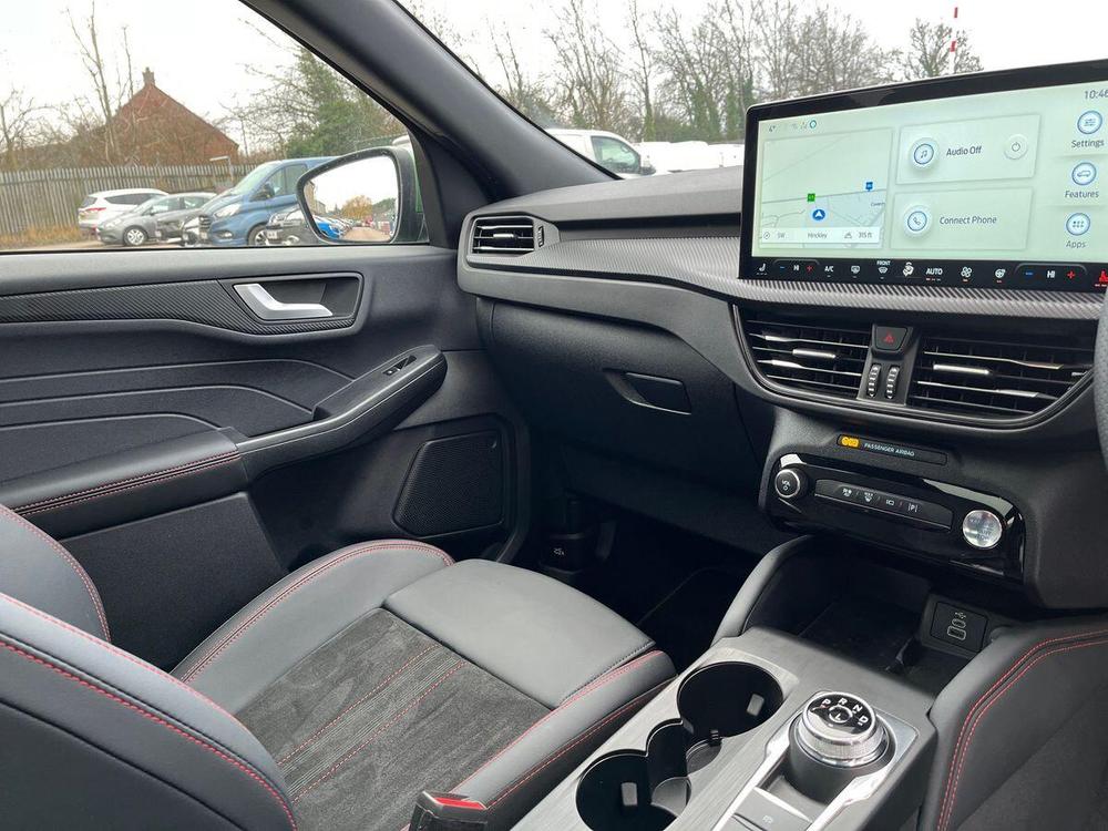 2025 Ford Kuga