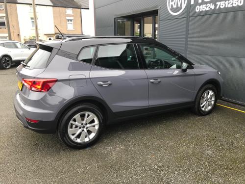 SEAT Arona Photo at-4de69fcc06354a69801f3e1f4466884c.jpg