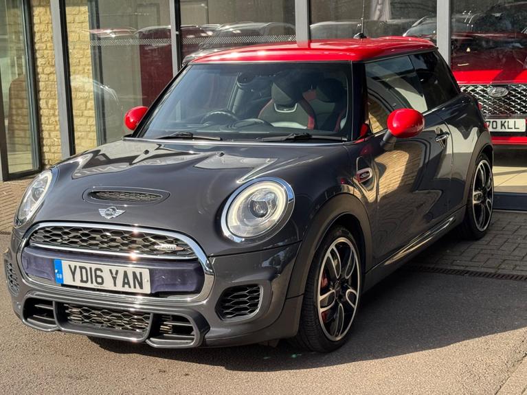 Used MINI Hatch YD16YAN 3