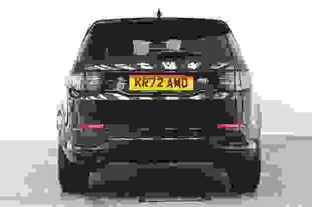 Land Rover Discovery Sport Photo at-4df5881a102e4df78a98e85170bc354e.jpg