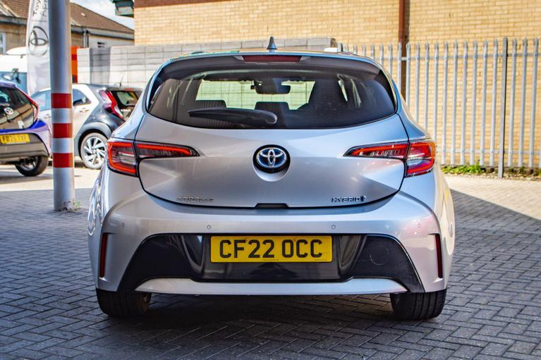 Used Toyota Corolla CF22OCC 5
