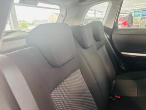 Suzuki Vitara Photo 25