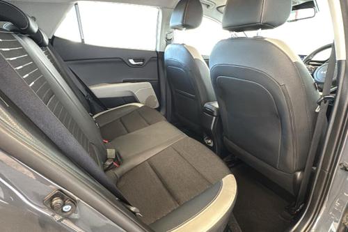 Kia STONIC Photo at-4e3bd77f271f44efa992ce445ce0ca28.jpg