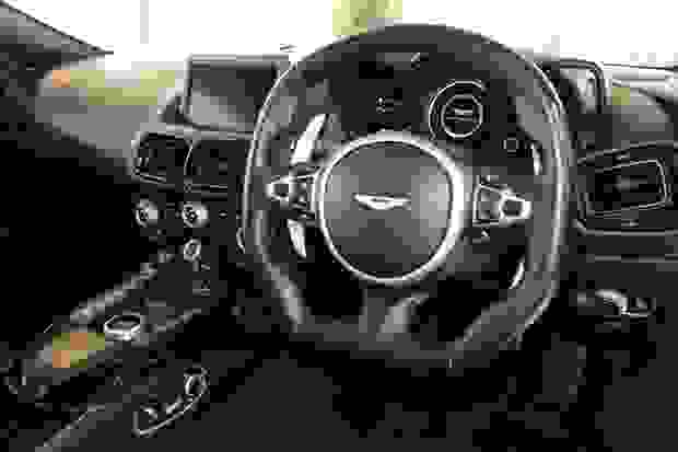 Aston Martin Vantage Photo at-4e4ec16c52e44ccca2ec719a923175a9.jpg