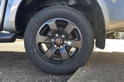 Isuzu D-MAX Photo at-4e6ee2f10cfb4c0daee9817e873d1cd2.jpg