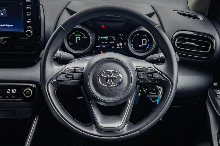 Used Toyota Yaris WP73FJK 13