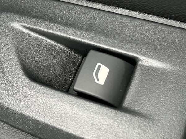 Used Peugeot 2008 NV23VRE 31