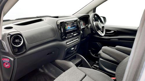 Mercedes-Benz Vito Photo at-4ed717a28aa6450dae4f89755a9cd56e.jpg