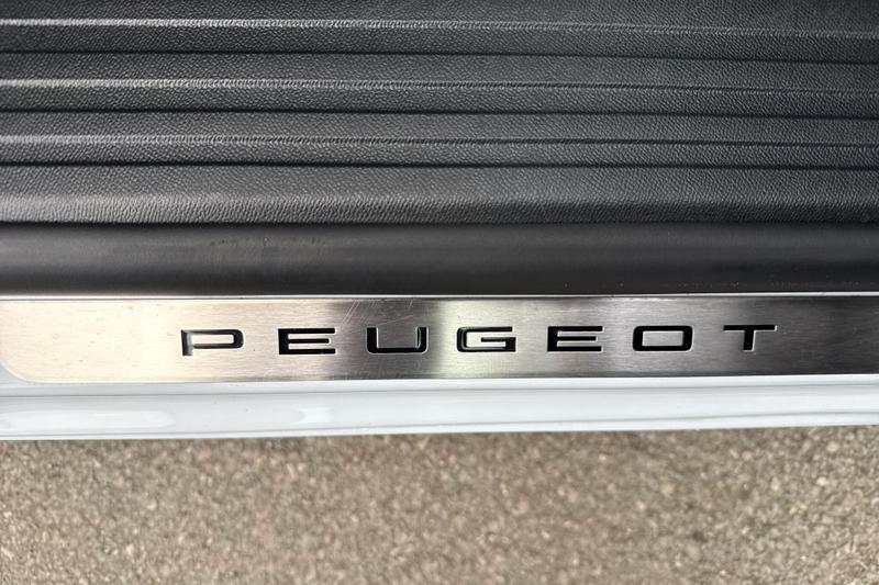 Used Peugeot 2008 BA23HHL 28