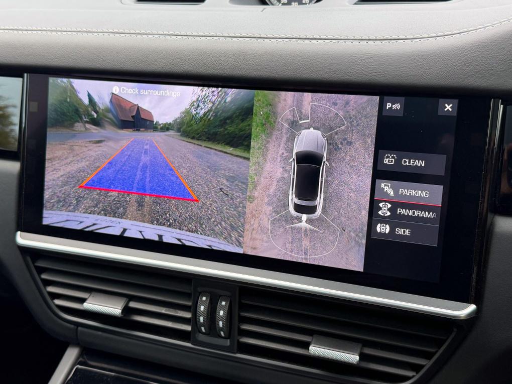 Used Porsche Cayenne P100CYN 26