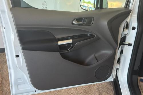 Ford TRANSIT CONNECT Photo at-4f2a5b299f7742cf93e9a88f6552cda2.jpg
